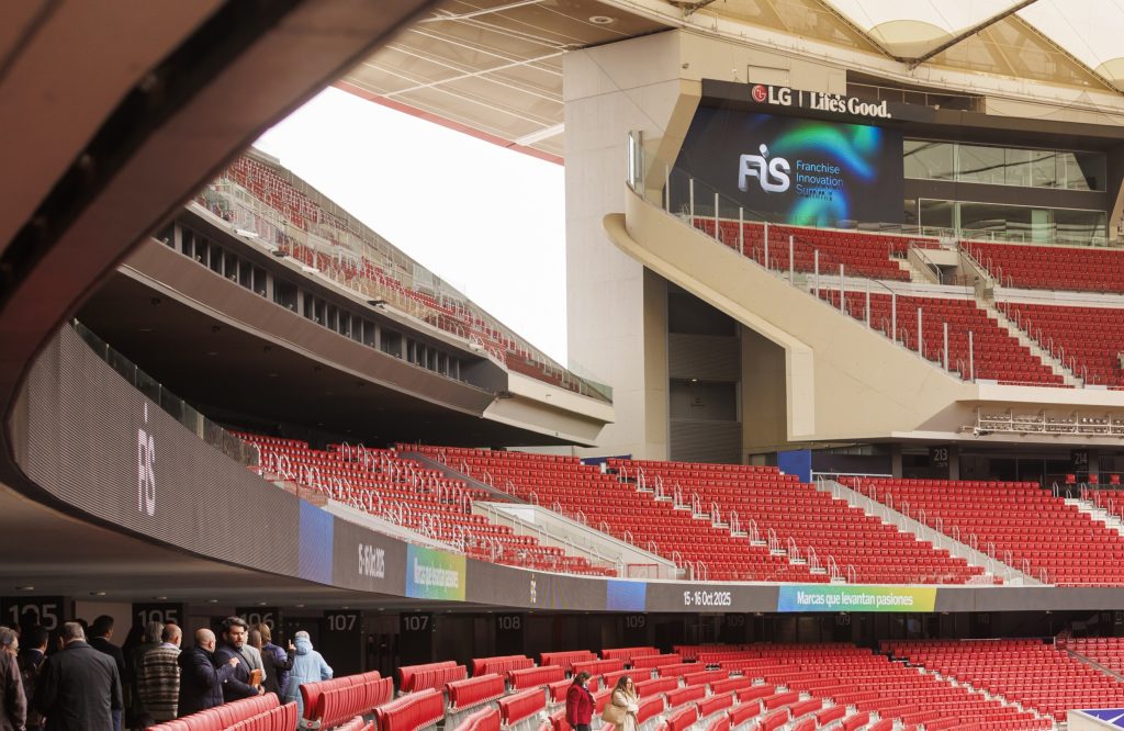 Videomarcadores deportivos: publicidad en tiempo real, fans conectados y diversificación de ingresos