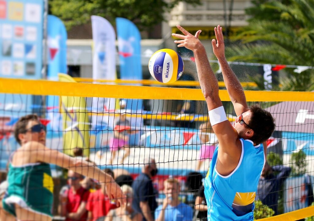Active and sports tourism: facilities, equipment, and destinations that are transforming the territory